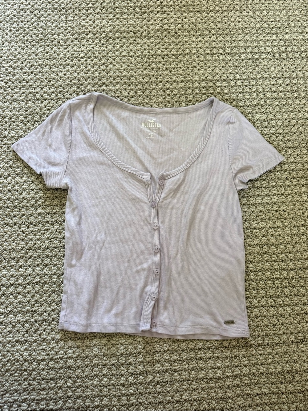 Hollister Soft Lavender Short-Sleeve Button Front Top